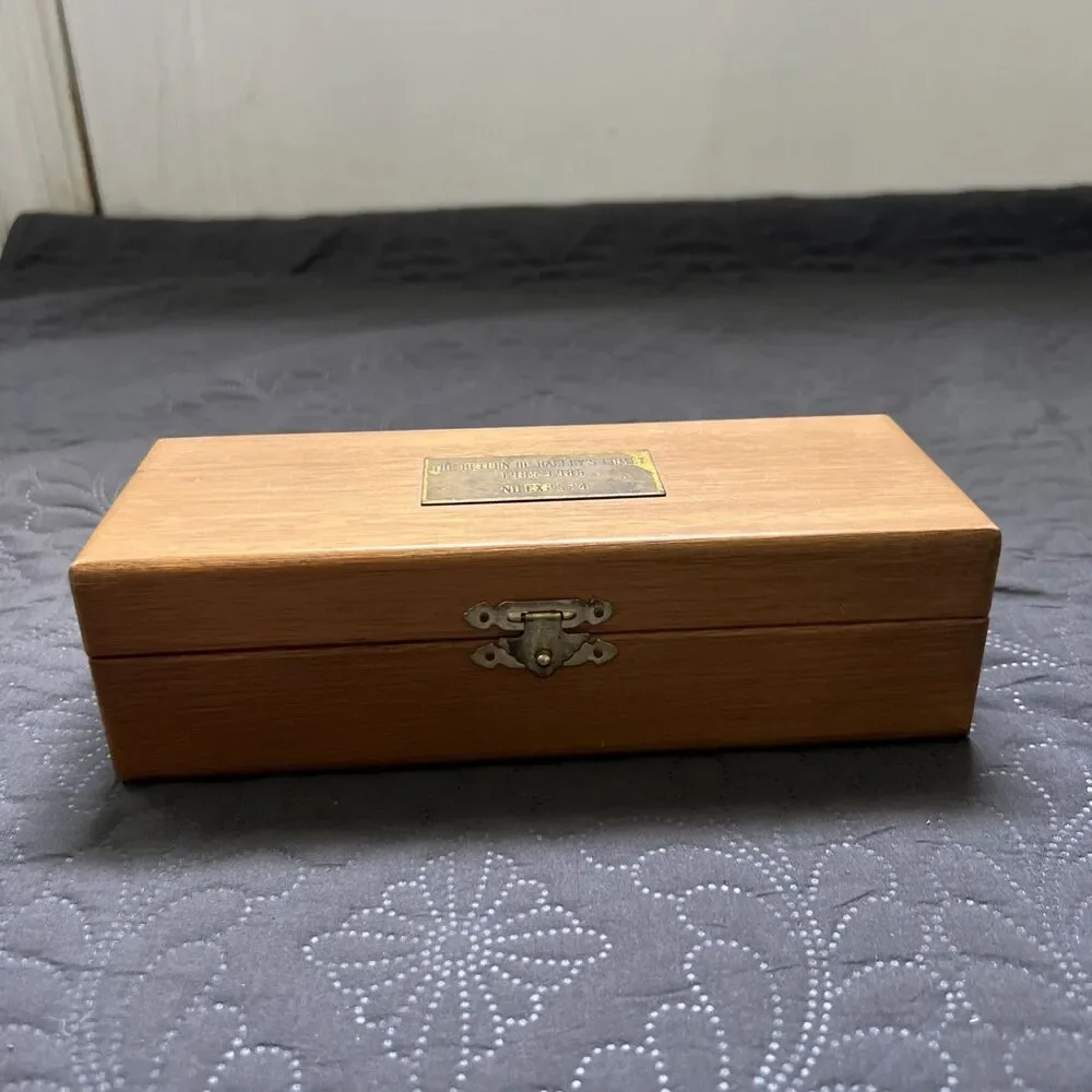 Halley's Comet 1985-1986 Brass Telescope 30x40mm Japan with Wooden Box Vintage